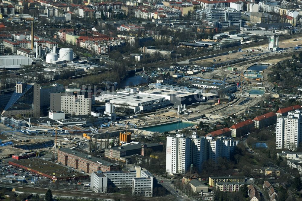 Berlin aus der Vogelperspektive: Baustellen zum Neubau der Verlängerung der Stadtautobahn A100 in Berlin Neukölln