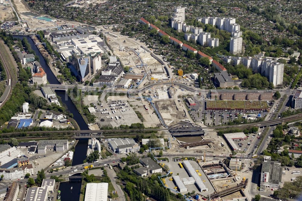 Berlin aus der Vogelperspektive: Baustellen zum Neubau der Verlängerung der Stadtautobahn A100 in Berlin Neukölln