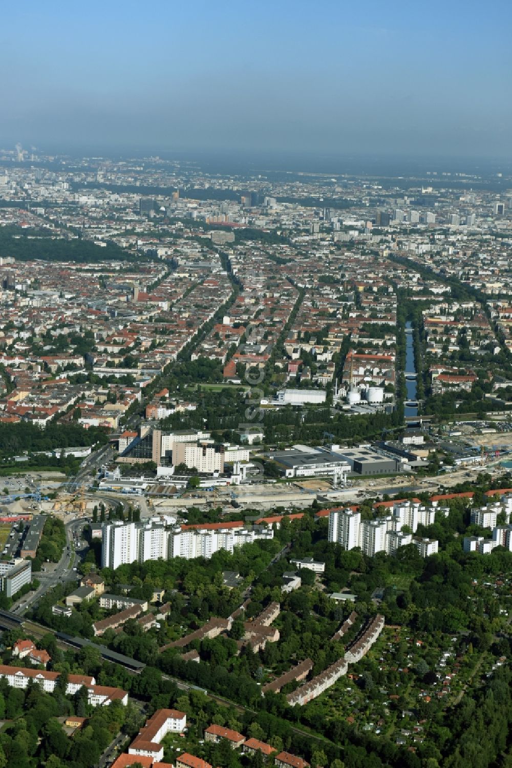 Berlin von oben - Baustellen zum Neubau der Verlängerung der Stadtautobahn A100 in Berlin Neukölln