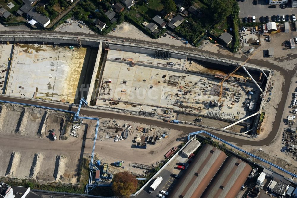 Luftbild Berlin - Baustellen zum Neubau der Verlängerung der Stadtautobahn A100 in Berlin Neukölln