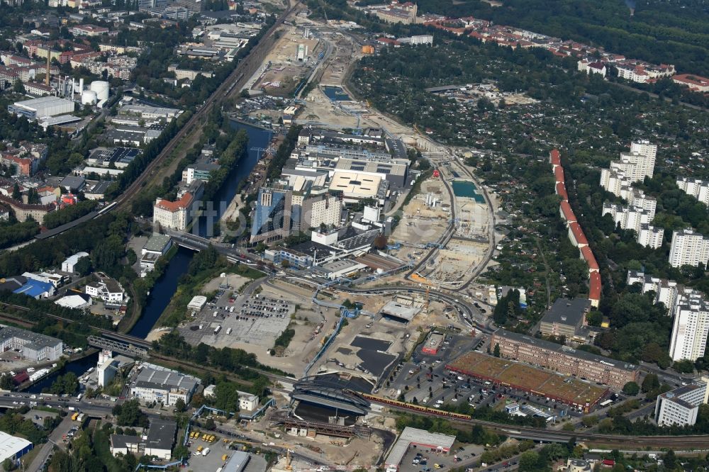 Luftbild Berlin - Baustellen zum Neubau der Verlängerung der Stadtautobahn A100 in Berlin Neukölln