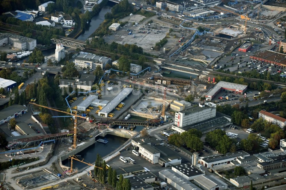 Berlin aus der Vogelperspektive: Baustellen zum Neubau der Verlängerung der Stadtautobahn A100 in Berlin Neukölln