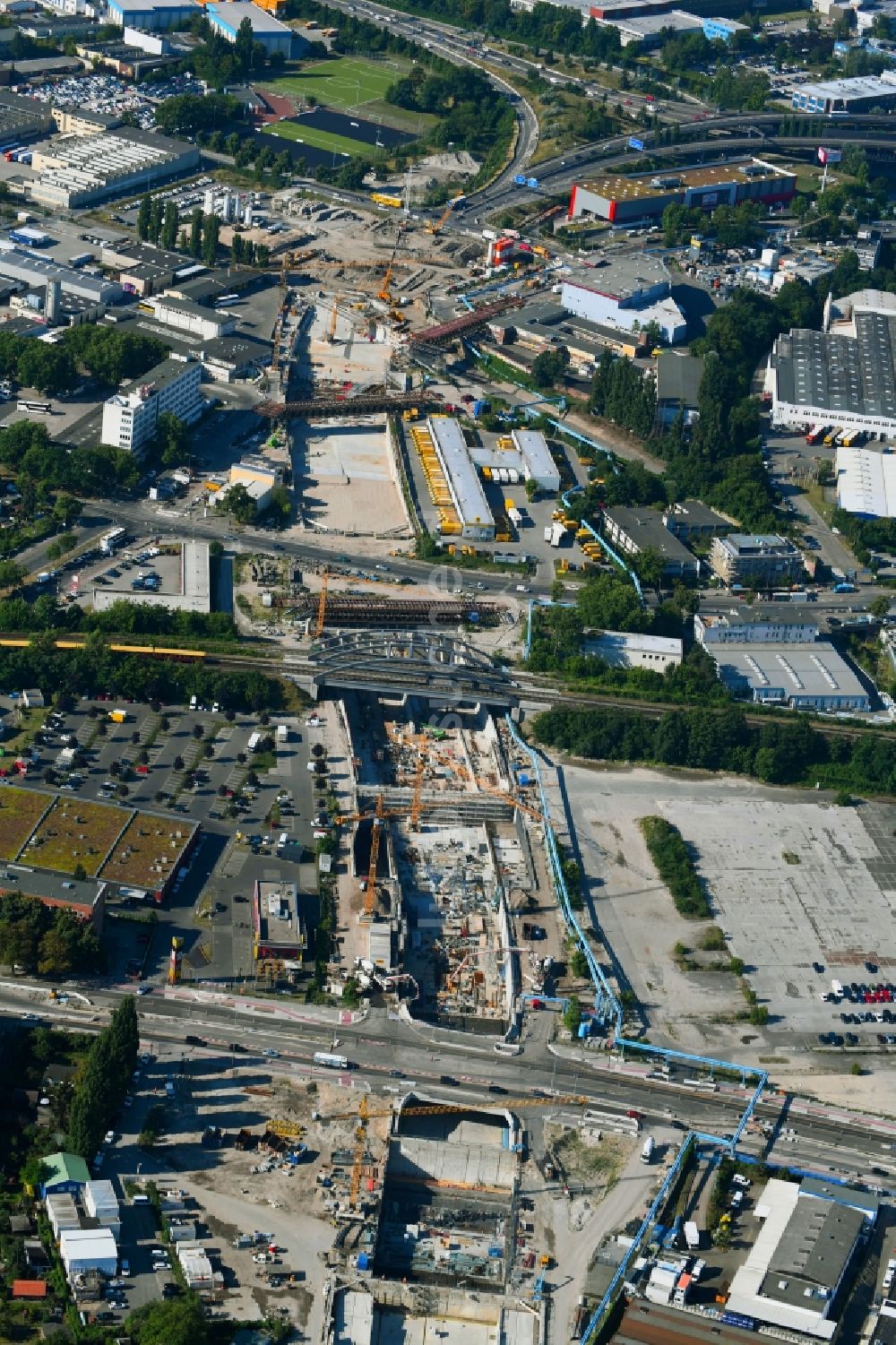 Luftaufnahme Berlin - Baustellen zum Neubau der Verlängerung der Stadtautobahn A100 in Berlin Neukölln