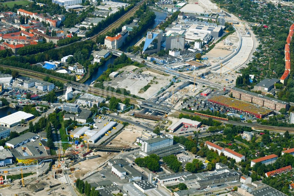 Luftaufnahme Berlin - Baustellen zum Neubau der Verlängerung der Stadtautobahn A100 in Berlin Neukölln