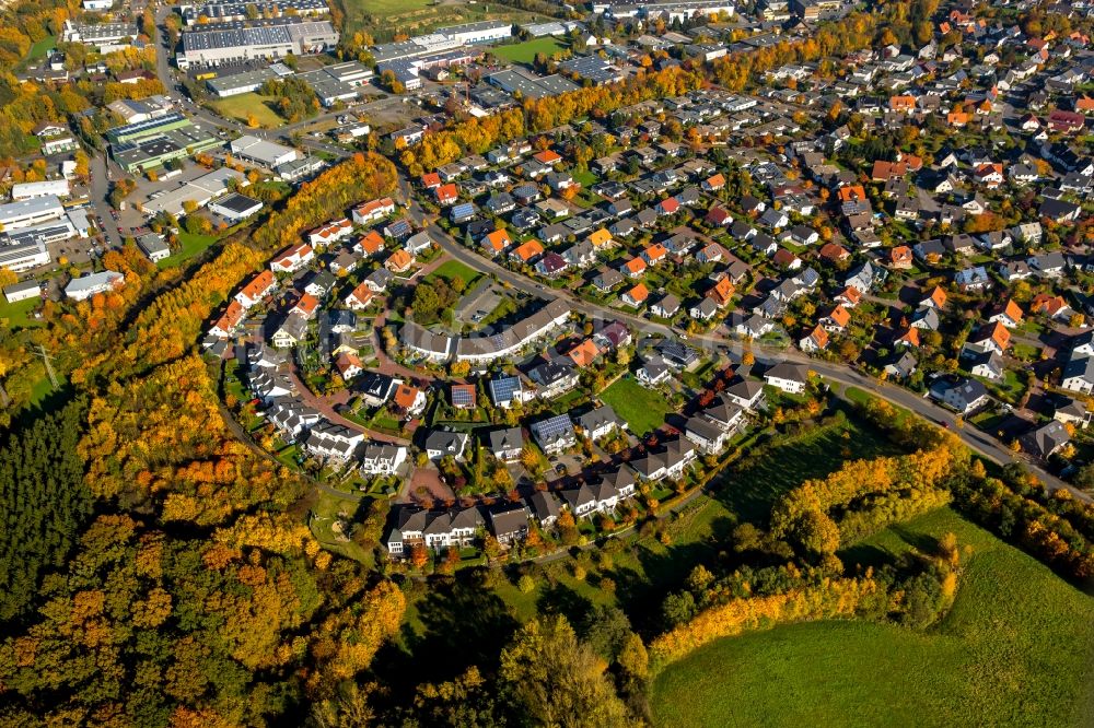 Luftaufnahme Arnsberg - Baustellen zum Neubau- Wohngebiet einer Einfamilienhaus- Siedlung in Arnsberg im Bundesland Nordrhein-Westfalen