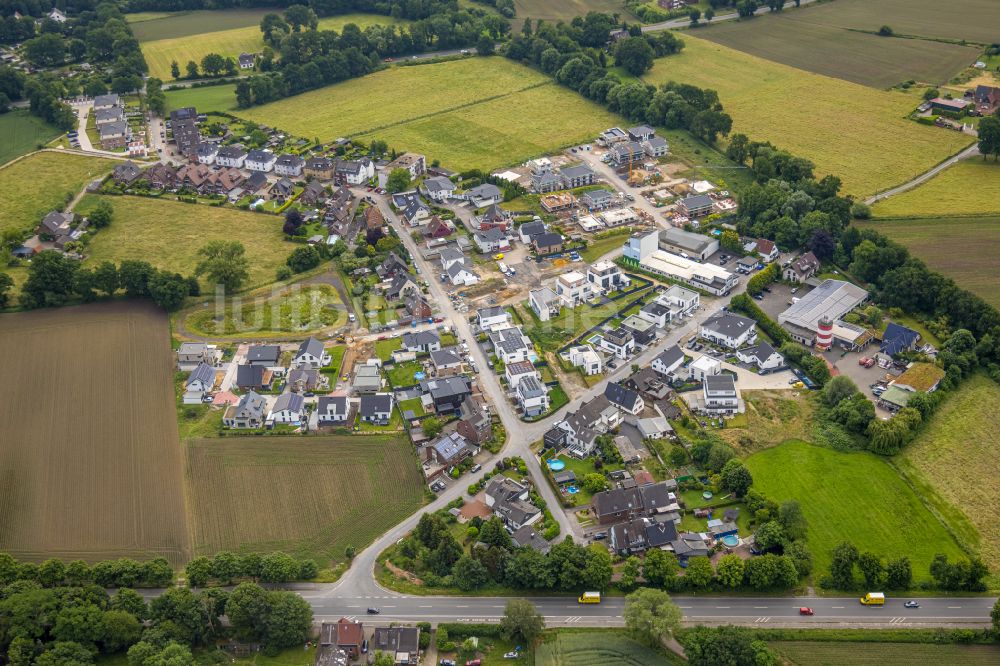 Luftaufnahme Dorsten - Baustellen zum Neubau- Wohngebiet einer Einfamilienhaus- Siedlung Auf dem Beerenkamp - Schwickingsfeld in Dorsten im Bundesland Nordrhein-Westfalen, Deutschland