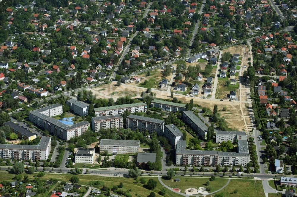 Luftaufnahme Berlin - Baustellen zum Neubau- Wohngebiet einer Einfamilienhaus- Siedlung in Berlin