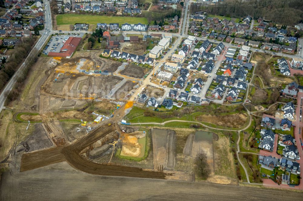 Bottrop von oben - Baustellen zum Neubau- Wohngebiet einer Einfamilienhaus- Siedlung in Bottrop im Bundesland Nordrhein-Westfalen