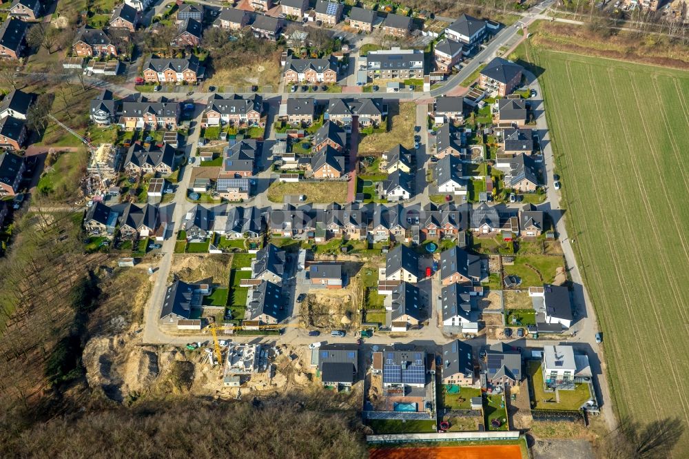 Luftaufnahme Dorsten - Baustellen zum Neubau- Wohngebiet einer Einfamilienhaus- Siedlung in Dorsten im Bundesland Nordrhein-Westfalen, Deutschland