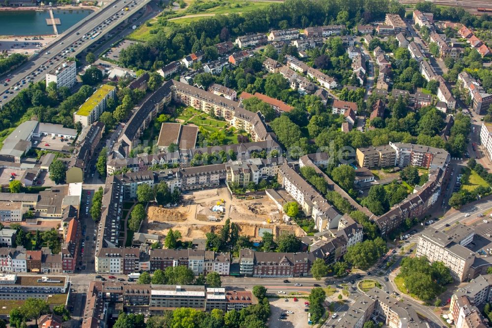 Luftbild Duisburg - Baustellen zum Neubau- Wohngebiet einer Einfamilienhaus- Siedlung in Duisburg im Bundesland Nordrhein-Westfalen