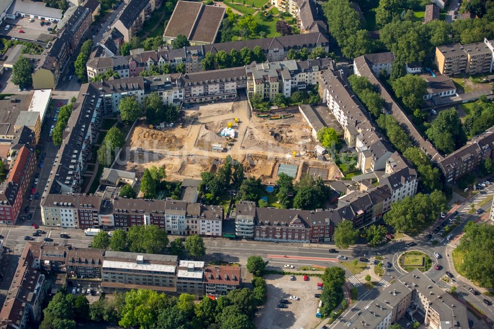 Luftaufnahme Duisburg - Baustellen zum Neubau- Wohngebiet einer Einfamilienhaus- Siedlung in Duisburg im Bundesland Nordrhein-Westfalen