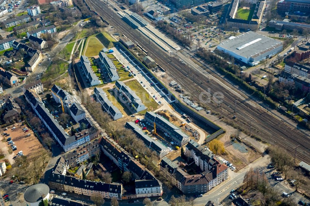 Essen aus der Vogelperspektive: Baustellen zum Neubau- Wohngebiet einer Einfamilienhaus- Siedlung in Essen im Bundesland Nordrhein-Westfalen