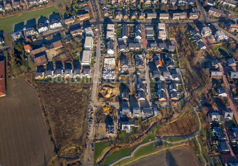 Luftaufnahme Bottrop - Baustellen zum Neubau- Wohngebiet einer Einfamilienhaus- Siedlung Hackfurthstraße - Dorfheide - Rentfortstraße im Ortsteil Kirchhellen in Bottrop im Bundesland Nordrhein-Westfalen