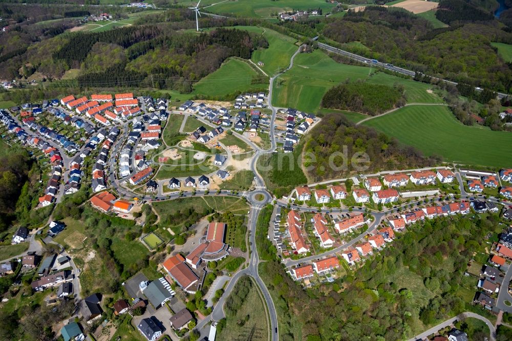 Lüdenscheid aus der Vogelperspektive: Baustellen zum Neubau- Wohngebiet einer Einfamilienhaus- Siedlung in Lüdenscheid im Bundesland Nordrhein-Westfalen, Deutschland