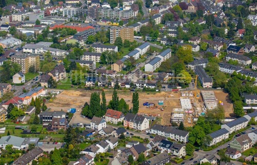 Mülheim an der Ruhr aus der Vogelperspektive: Baustellen zum Neubau- Wohngebiet einer Einfamilienhaus- Siedlung Mühlenfeld Auf der Wegscheid der Wilma Wohnen West Projekte GmbH in Mülheim an der Ruhr im Bundesland Nordrhein-Westfalen