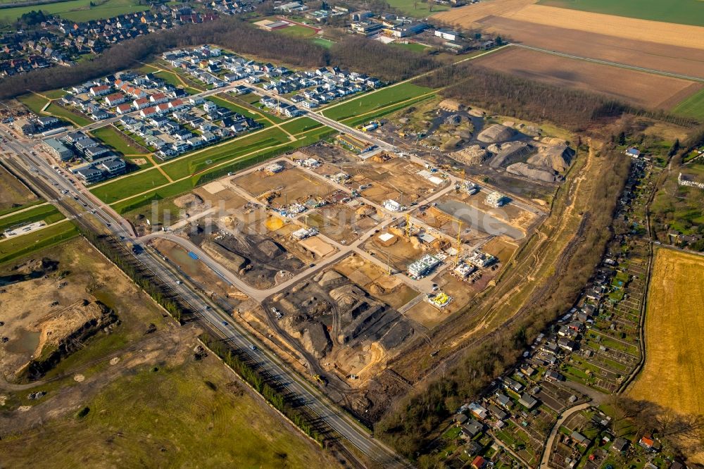 Neukirchen-Vluyn von oben - Baustellen zum Neubau- Wohngebiet einer Einfamilienhaus- Siedlung in Neukirchen-Vluyn im Bundesland Nordrhein-Westfalen