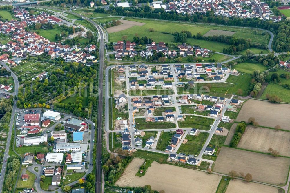 Wörth am Rhein aus der Vogelperspektive: Baustellen zum Neubau- Wohngebiet einer Einfamilienhaus- Siedlung In den Niederwiesen in Wörth am Rhein im Bundesland Rheinland-Pfalz, Deutschland