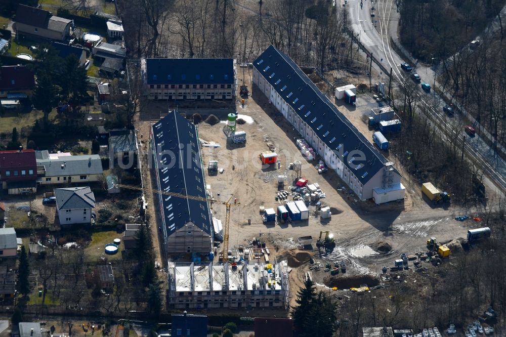 Berlin aus der Vogelperspektive: Baustellen zum Neubau- Wohngebiet einer Einfamilienhaus- Siedlung im Ortsteil Mahlsdorf in Berlin, Deutschland