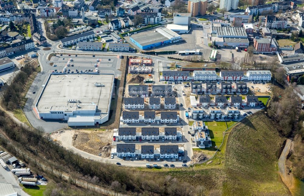 Velbert von oben - Baustellen zum Neubau- Wohngebiet einer Einfamilienhaus- Siedlung Sontumer Straße - Winkelstraße - Hixholzer Weg in Velbert im Bundesland Nordrhein-Westfalen