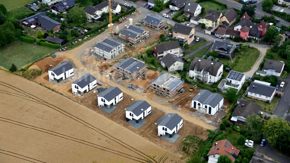 Vinxel von oben - Baustellen zum Neubau- Wohngebiet einer Einfamilienhaus- Siedlung in Vinxel im Bundesland Nordrhein-Westfalen, Deutschland