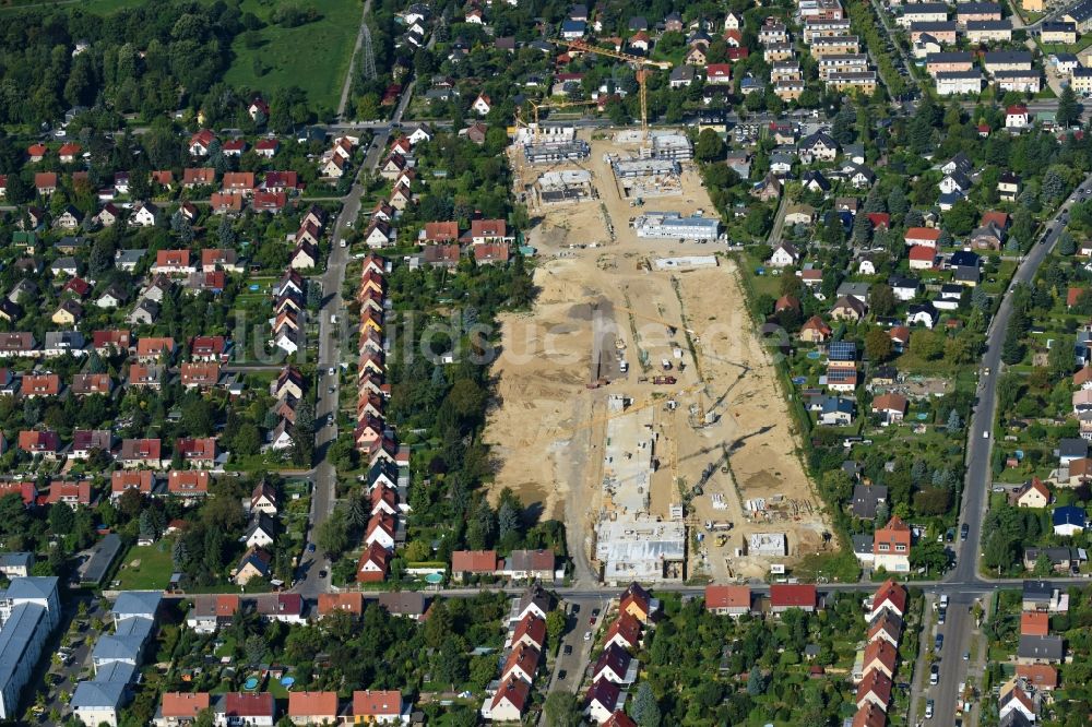 Luftbild Berlin - Baustellen zum Neubau- Wohngebiet einer Einfamilienhaus- Siedlung Wegedornstraße - Dankmarsteig - Schönefelder Chaussee im Ortsteil Altglienicke in Berlin, Deutschland