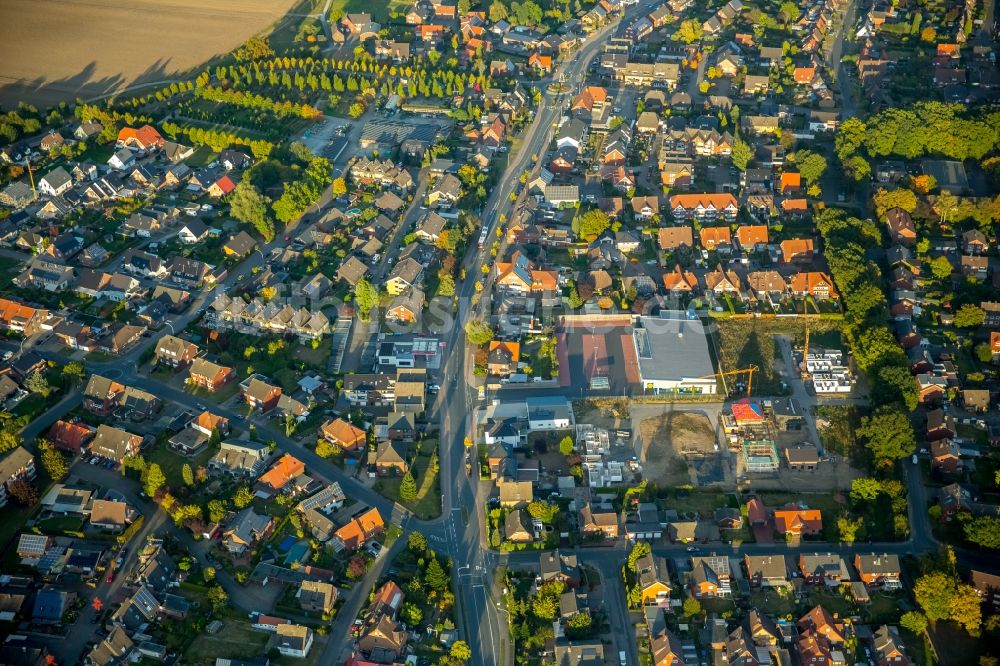 Luftbild Werne - Baustellen zum Neubau- Wohngebiet einer Einfamilienhaus- Siedlung an der Werner Straße im Ortsteil Stockum in Werne im Bundesland Nordrhein-Westfalen