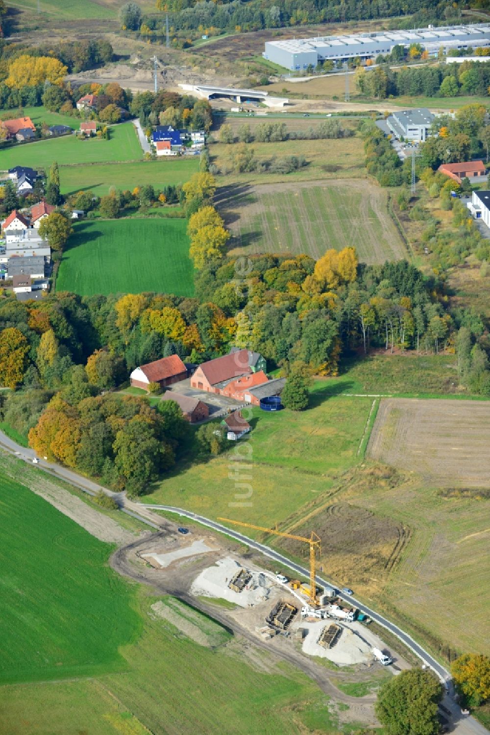 Steinhagen aus der Vogelperspektive: Baustellen zur Erweiterung der Bundesautobahn A33 in Steinhagen in Nordrhein-Westfalen