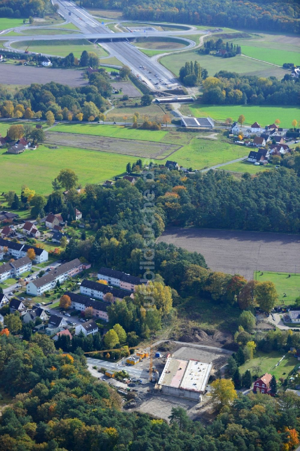 Steinhagen von oben - Baustellen zur Erweiterung der Bundesautobahn A33 in Steinhagen in Nordrhein-Westfalen