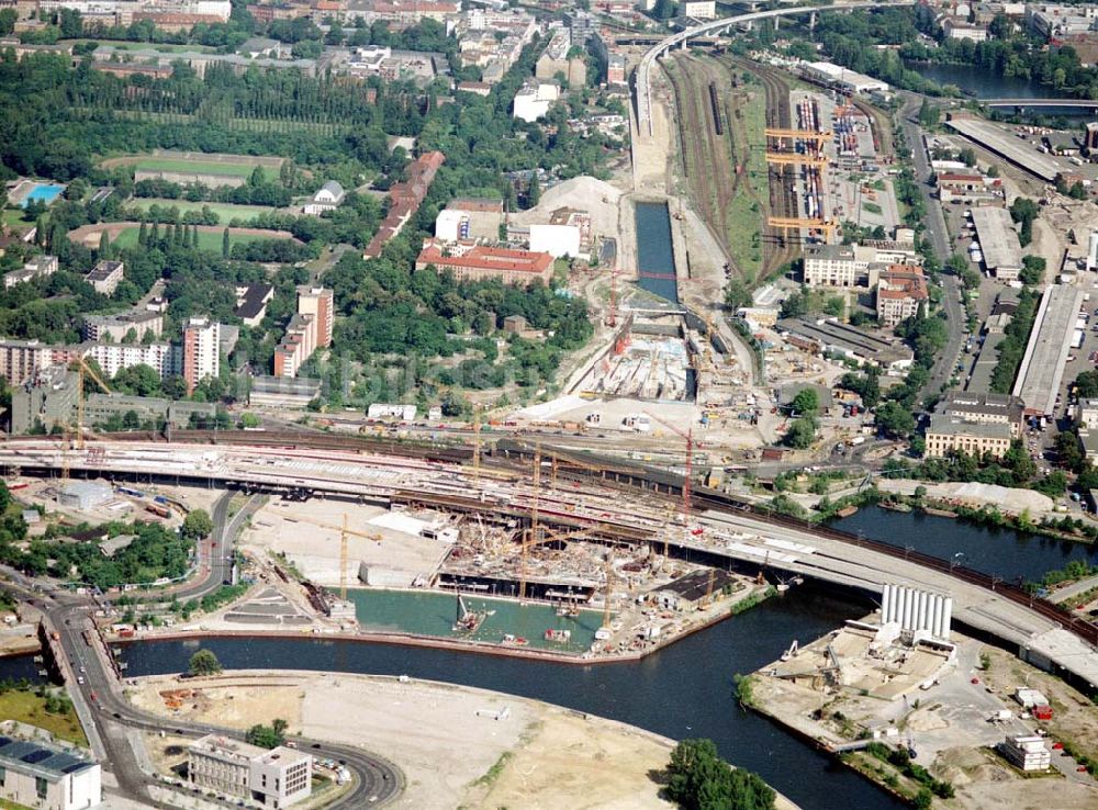 Luftbild Berlin - Tiergarten - Baustellenbereich am Lehrter Bahnhof / Spreebogen in Berlin Tiergarten.