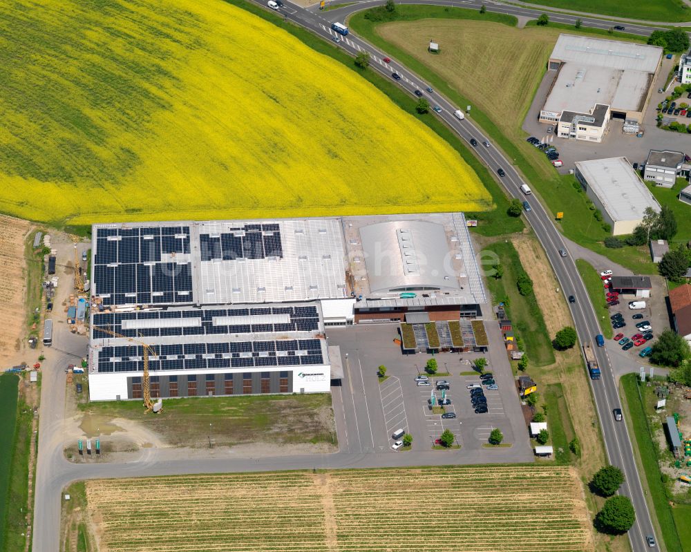 Eberhardzell von oben - Baustoffhandel der Firma MÜHLSCHLEGEL Holzhandelsgesellschaft mbH & Co. KG in Eberhardzell im Bundesland Baden-Württemberg, Deutschland