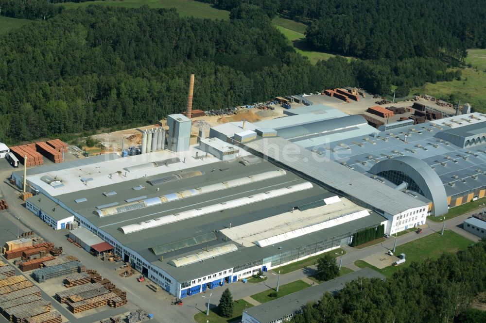 Luftbild Bad Schmiedeberg - Baustoffhandel und Logistikzentrum Steinzeug Abwassersysteme GmbH in Bad Schmiedeberg im Bundesland Sachsen-Anhalt