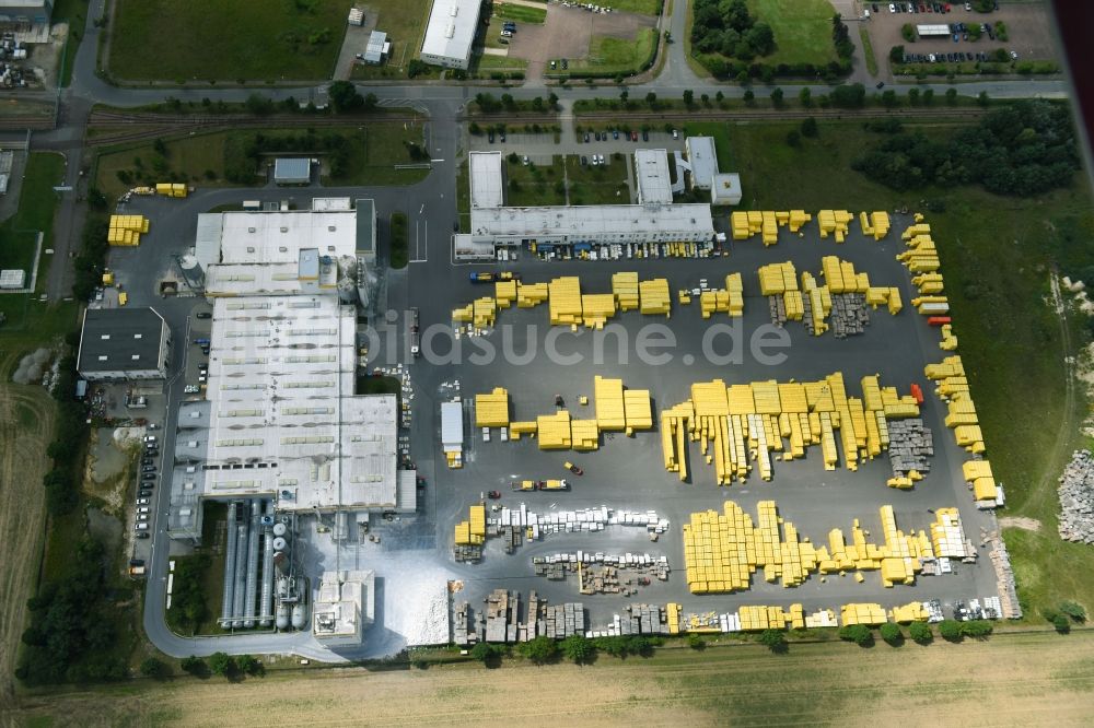 Luftaufnahme Brück - Baustoffhandel und Logistikzentrum Xella: Technologie- und Forschungszentrum am Gregor-von-Brück-Ring in Brück im Bundesland Brandenburg, Deutschland