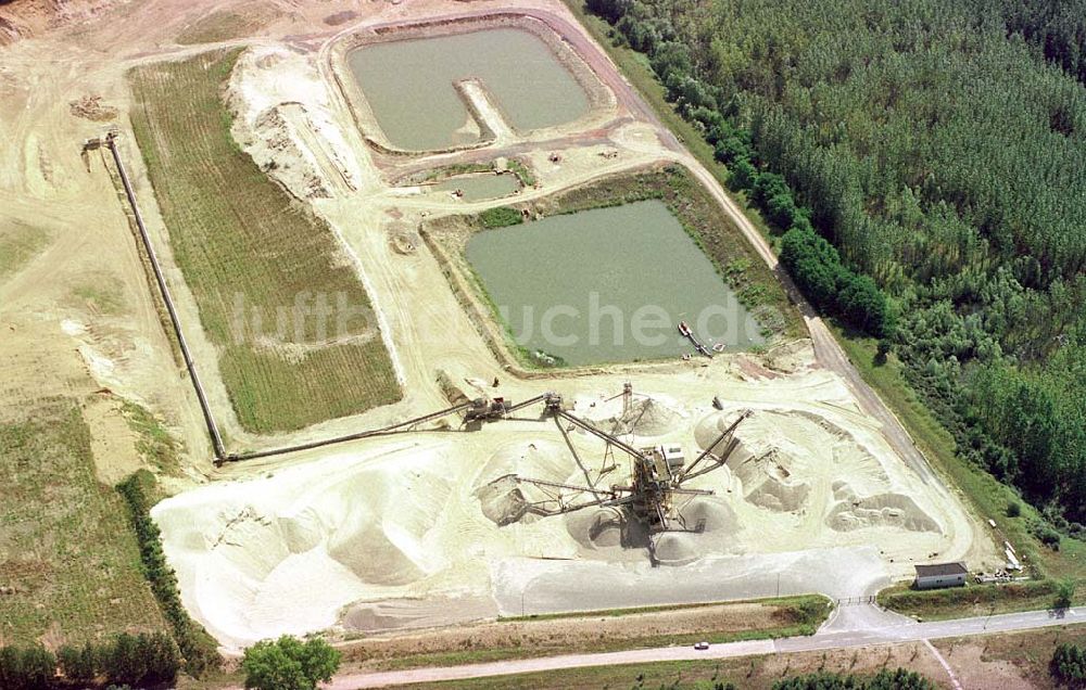 Luftbild Müncheberg / Brandenburg - Baustoffwerk bei Müncheberg.