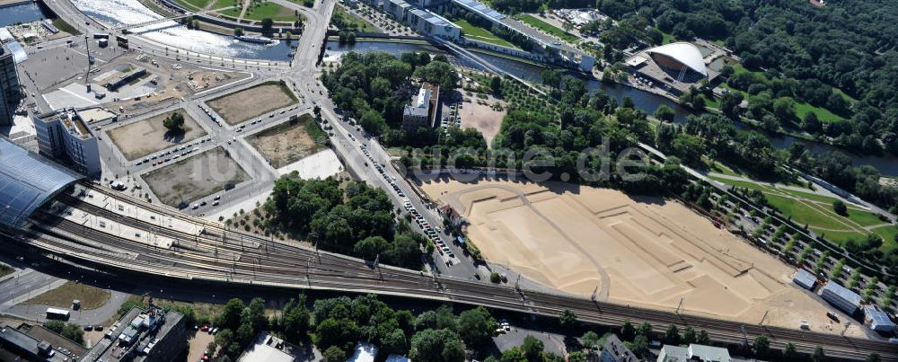 Luftbild Berlin Moabit - Bauvorbereitungen für den Neubau des Bundesministeriums des Innern / Innenministerium in Berlin Moabit