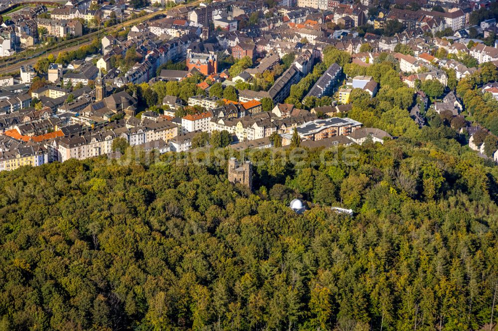 Luftbild Hagen - Bauwerk des Aussichtsturmes Eugen-Richter-Turm in Hagen im Bundesland Nordrhein-Westfalen, Deutschland