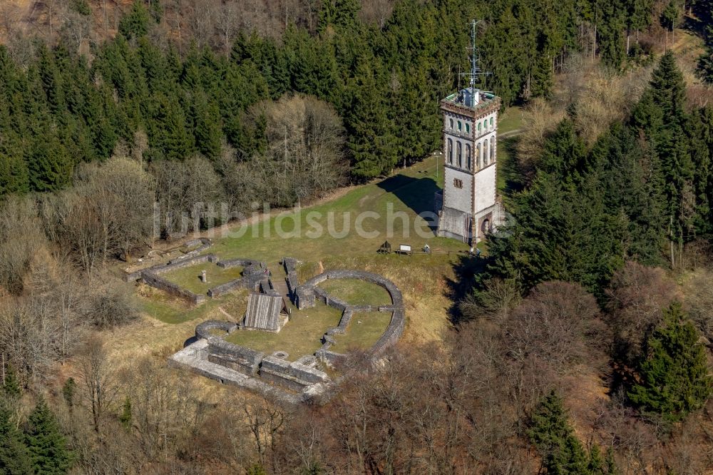 Luftaufnahme Korbach - Bauwerk des Aussichtsturmes Georg-Victor-Turm im Ortsteil Goldhausen in Korbach im Bundesland Hessen, Deutschland