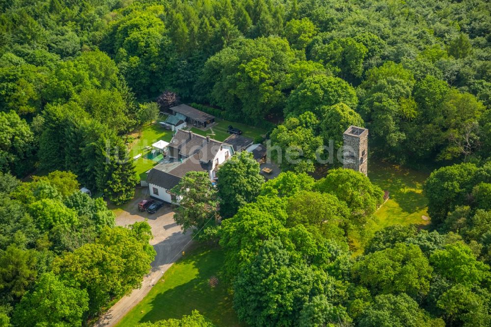 Luftbild Hagen - Bauwerk des Aussichtsturmes Kaiser Friedrich Turm und der Waldgaststätte Im Deerth in Hagen im Bundesland Nordrhein-Westfalen, Deutschland