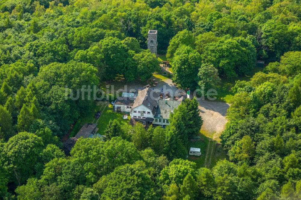 Hagen von oben - Bauwerk des Aussichtsturmes Kaiser Friedrich Turm und der Waldgaststätte Im Deerth in Hagen im Bundesland Nordrhein-Westfalen, Deutschland