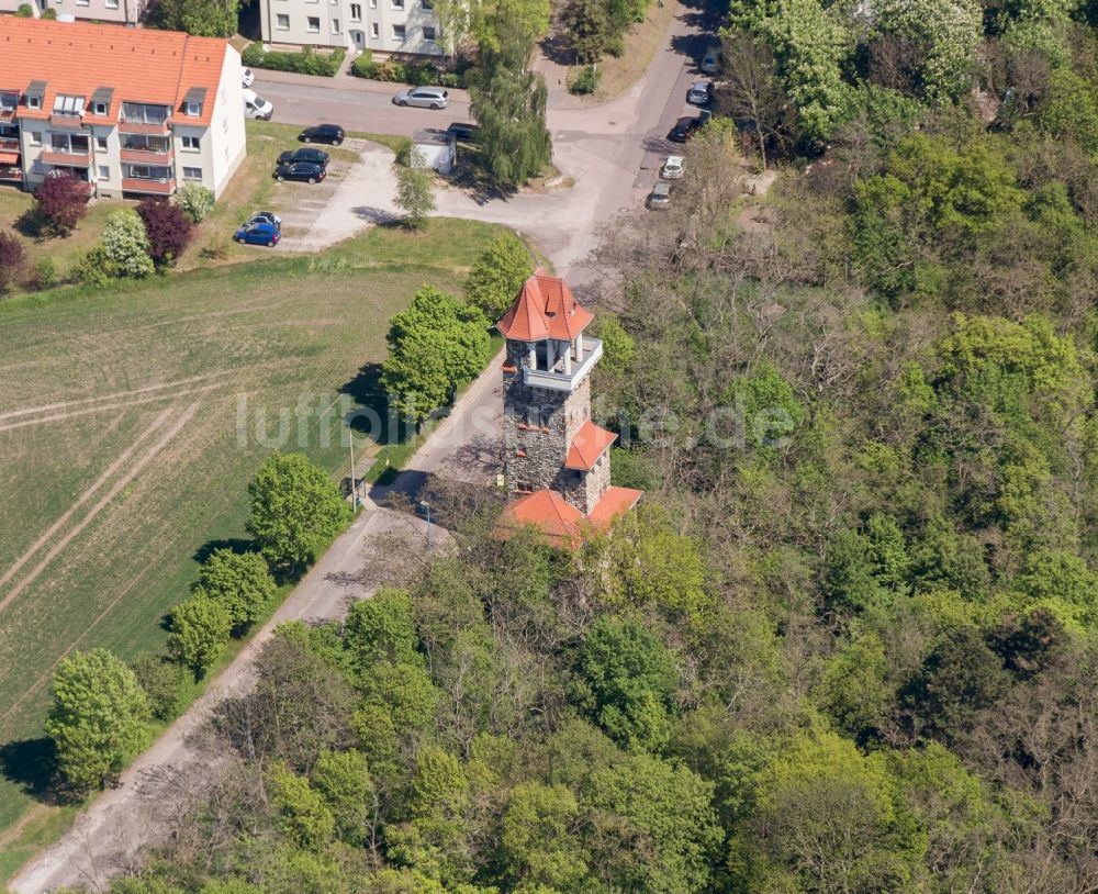 Luftaufnahme Bernburg (Saale) - Bauwerk des Aussichtsturmes Keßlerturm in Bernburg (Saale) im Bundesland Sachsen-Anhalt