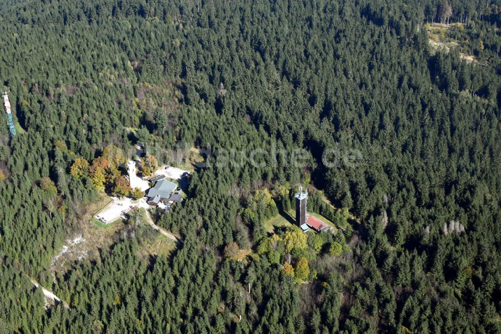 Ilmenau von oben - Bauwerk des Aussichtsturmes Kickelhahnturm in Ilmenau im Bundesland Thüringen, Deutschland