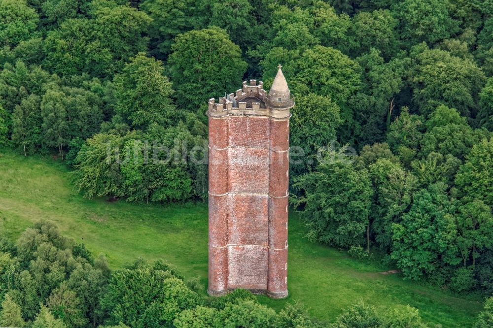 South Brewham von oben - Bauwerk des Aussichtsturmes King Alfred's Tower an der Tower Rd in South Brewham in Vereinigtes Königreich