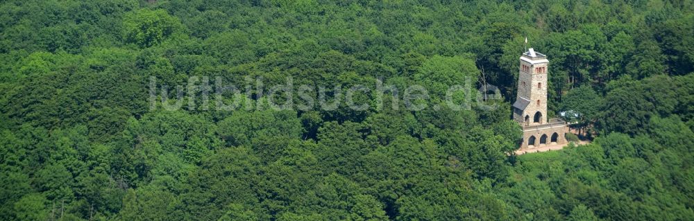 Rinteln von oben - Bauwerk des Aussichtsturmes Klippenturm Gaststätte in Rinteln im Bundesland Niedersachsen