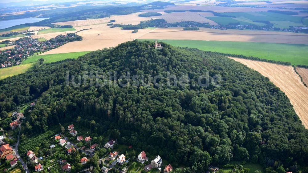 Görlitz von oben - Bauwerk des Aussichtsturmes Landeskrone in Görlitz im Bundesland Sachsen, Deutschland