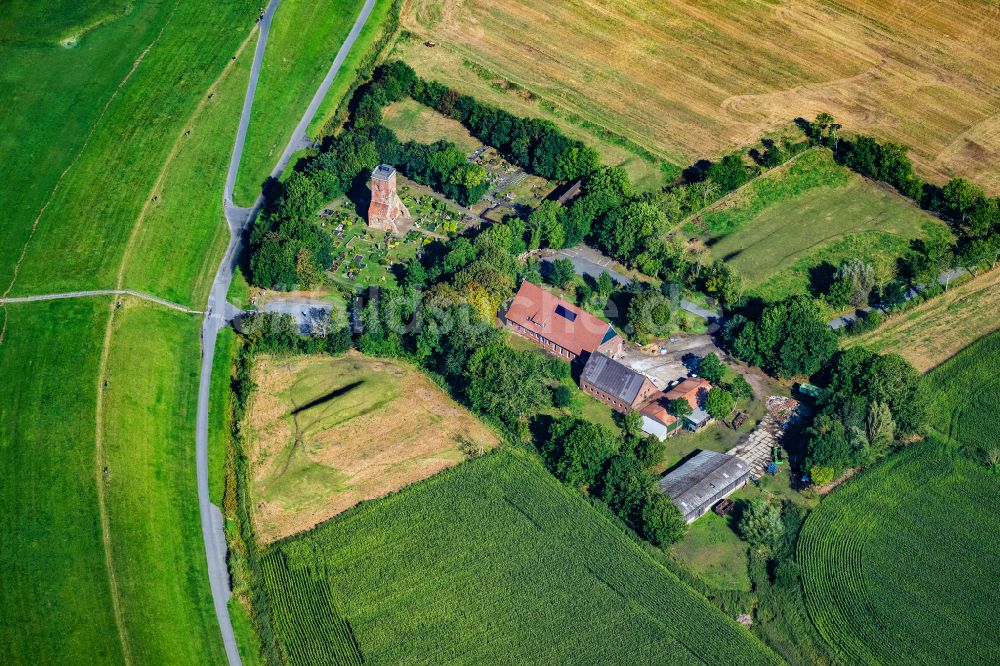 Luftaufnahme Geestland - Bauwerk des Aussichtsturmes Ochsenturm Am Friedhof in Imsum in Geestland im Bundesland Niedersachsen, Deutschland