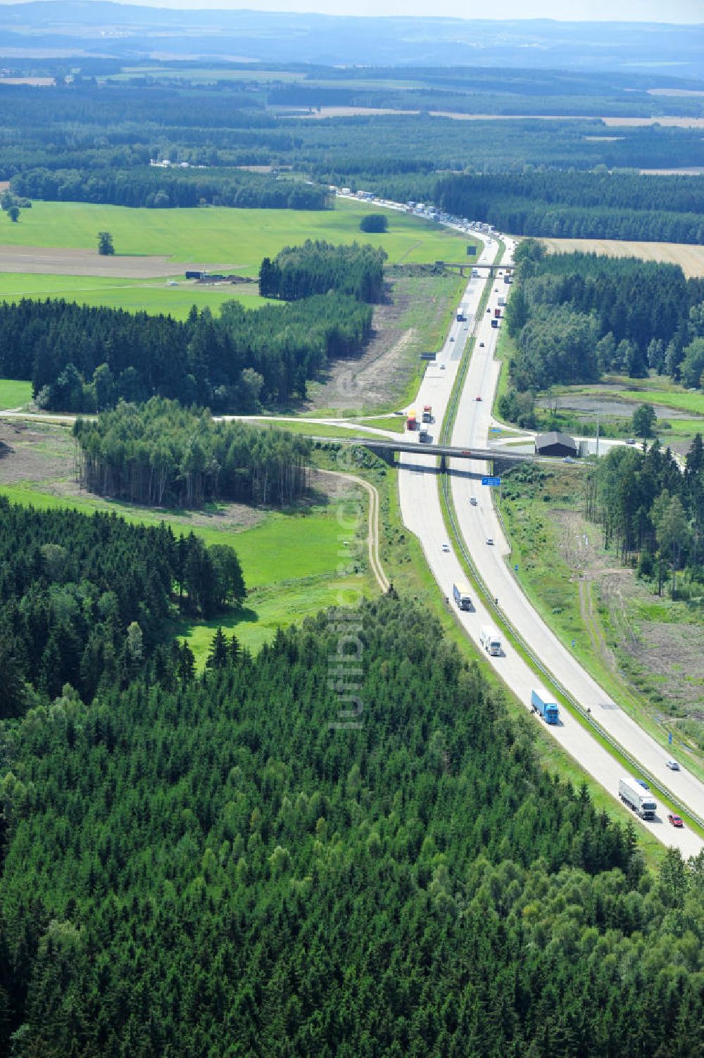 Luftbild Dittersdorf - Bauwerke und Streckenführung der BAB Bundesautobahn A9 bei Dittersdorf in Thüringen