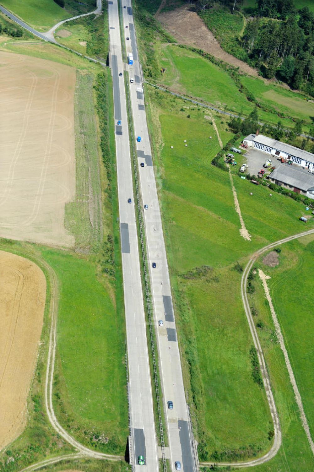 Görkwitz von oben - Bauwerke und Streckenführung der BAB Bundesautobahn A9 bei Görkwitz in Thüringen