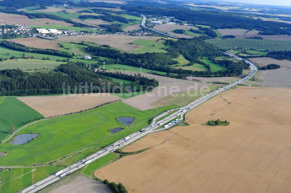 Luftbild Görkwitz - Bauwerke und Streckenführung der BAB Bundesautobahn A9 bei Görkwitz in Thüringen