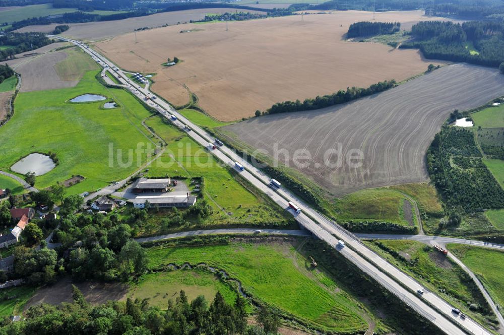 Luftbild Görkwitz - Bauwerke und Streckenführung der BAB Bundesautobahn A9 bei Görkwitz in Thüringen