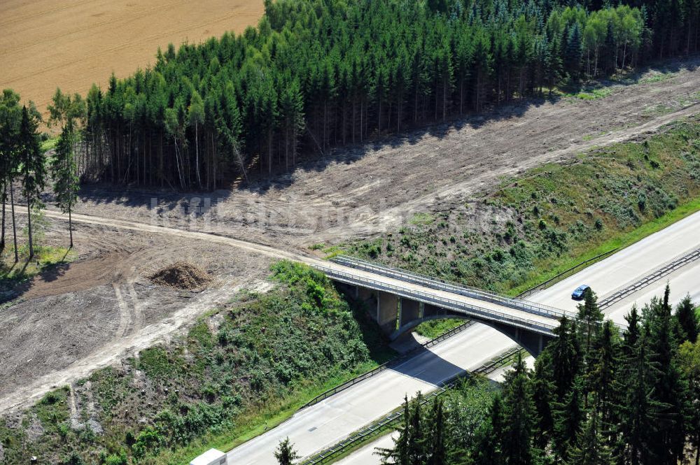 Luftbild Wüstenwetzdorf - Bauwerke und Streckenführung der BAB Bundesautobahn A9 bei Wüstenwetzdorf in Thüringen