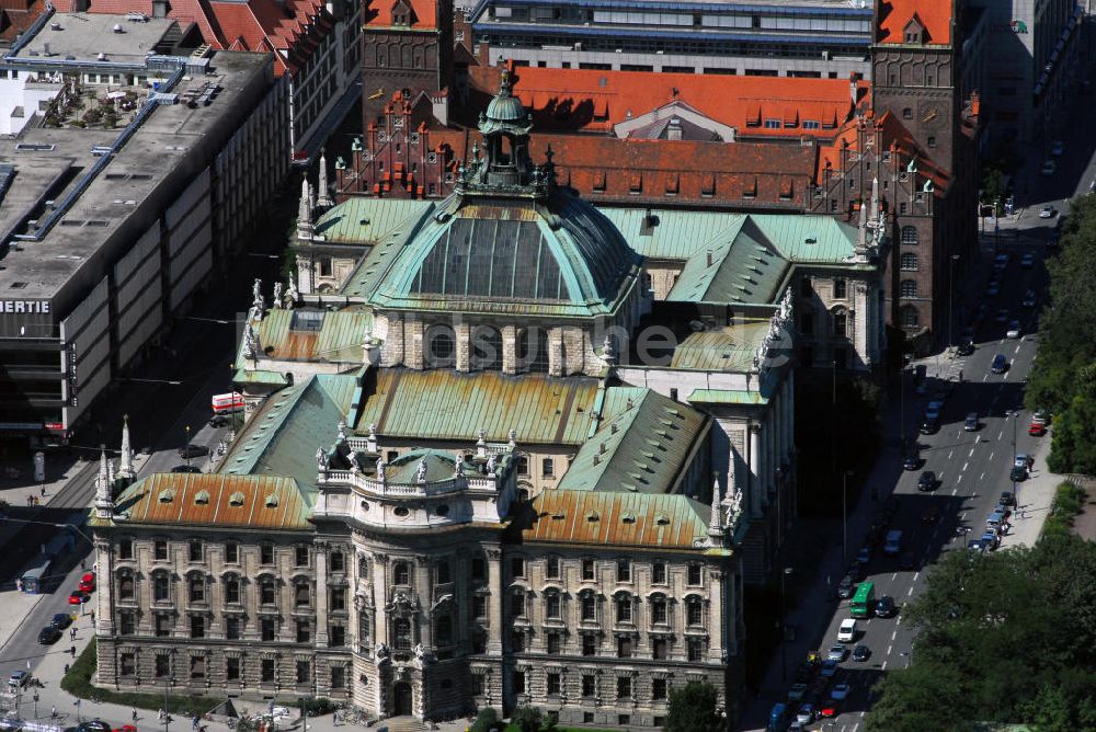 Luftaufnahme München - Bayerisches Staatsministerium der Justiz in München